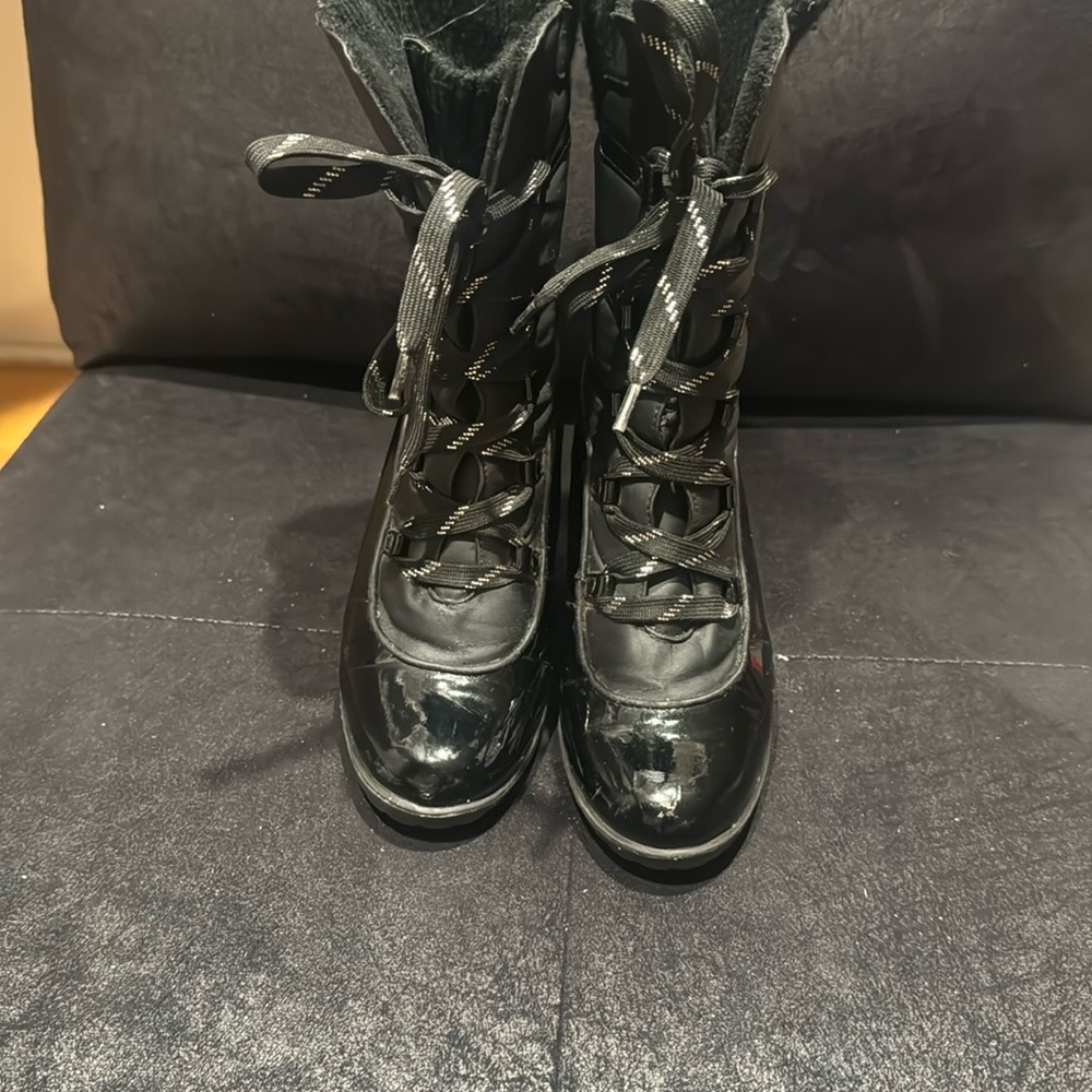 PH 8 bootie